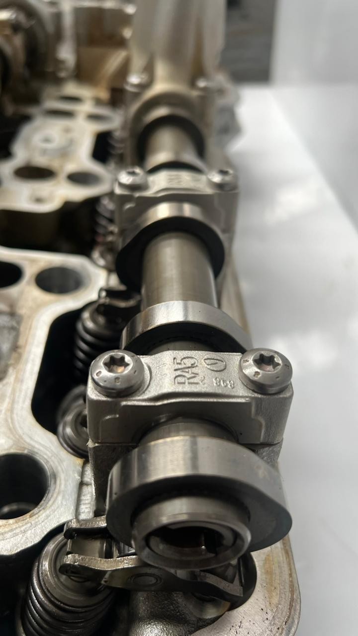 Bmw m5 f10 m6 f12 f06 x5m f85 x6m f86 5. 0i s63b44b head 5-8 left 7845495