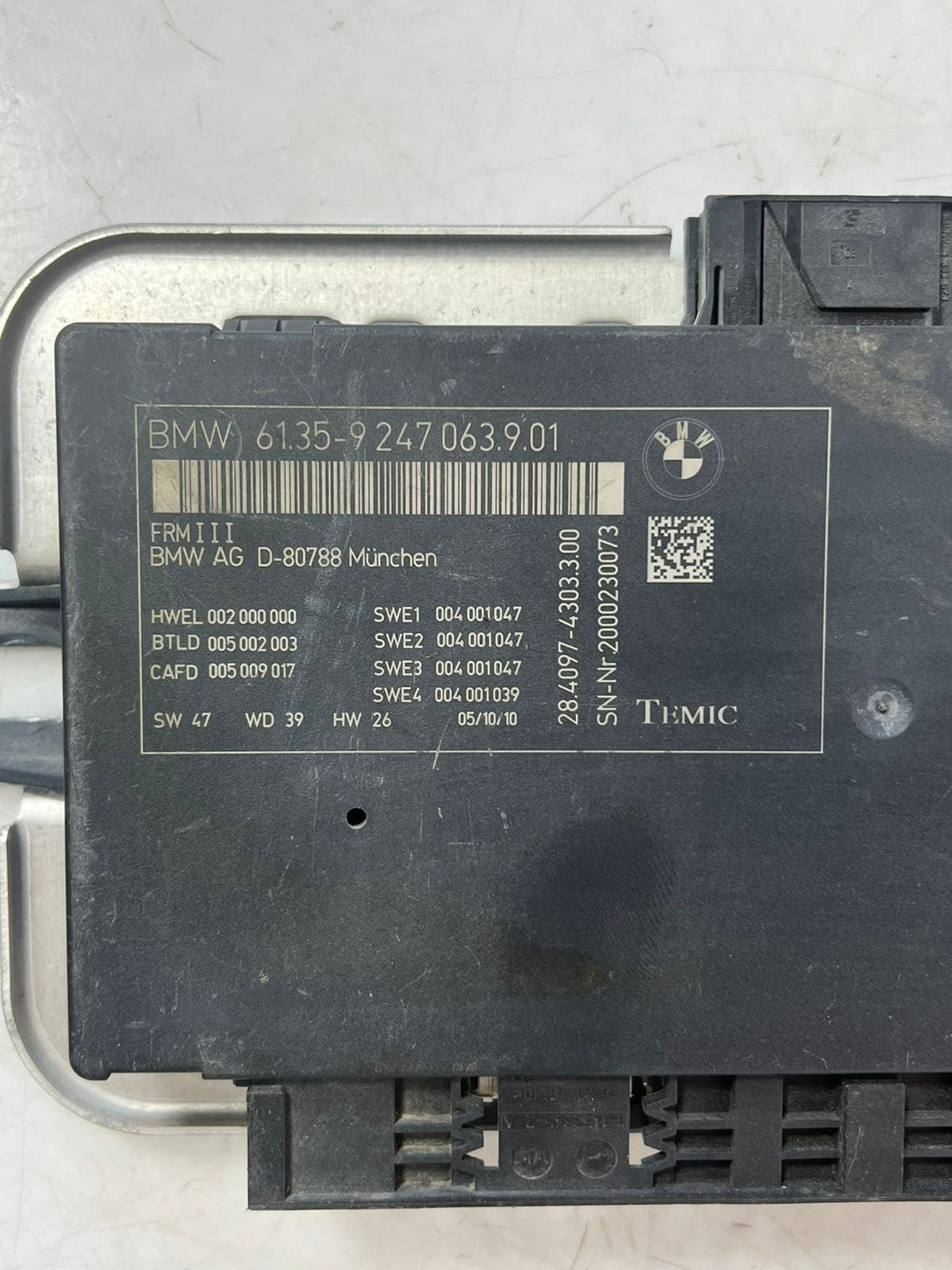 2010-2016 BMW 550i F10 F12 F01 F25 F26 Footwell Light Control Module 9247063 OEM