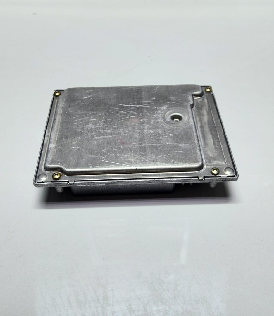 2002-2005 BMW 745i Engine Control Unit 7521368 745Li E65 and E66