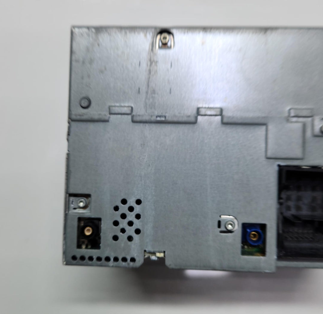 BMW Radio CD DVD GPS Head Unit 9257015 5 Series F07 GT and X3 F25 OEM