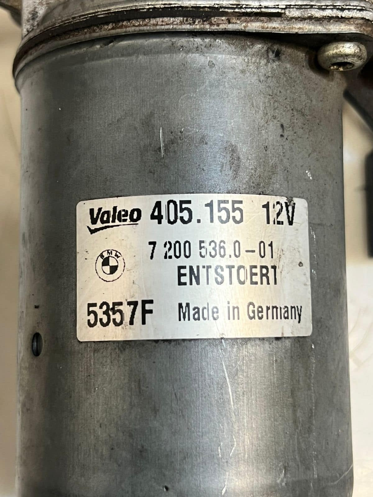 2007-2013 BMW X5 E70 Front Windshield Wiper Motor ASSEMBLY 7200536 OEM