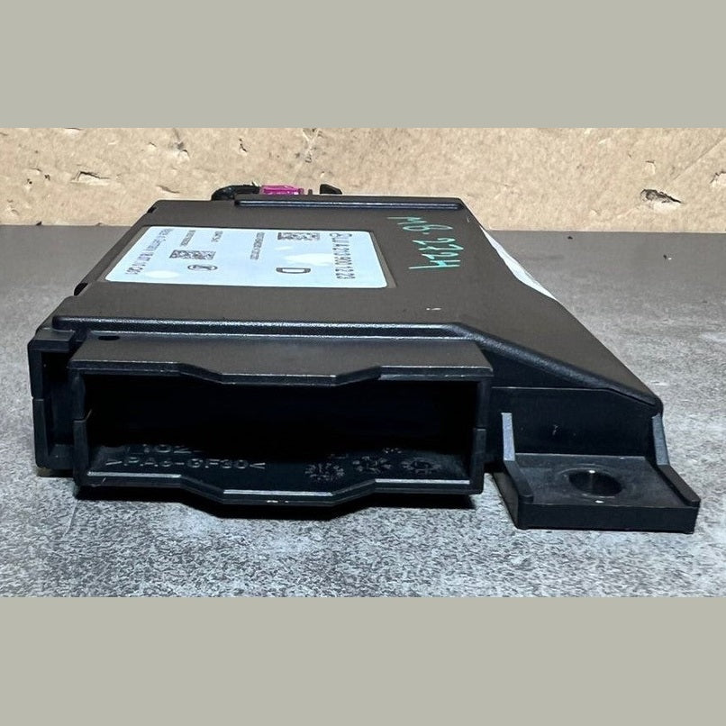 Mercedes Benz W213 E W205 C Ignition Start Switch Control Module A213 9001223
