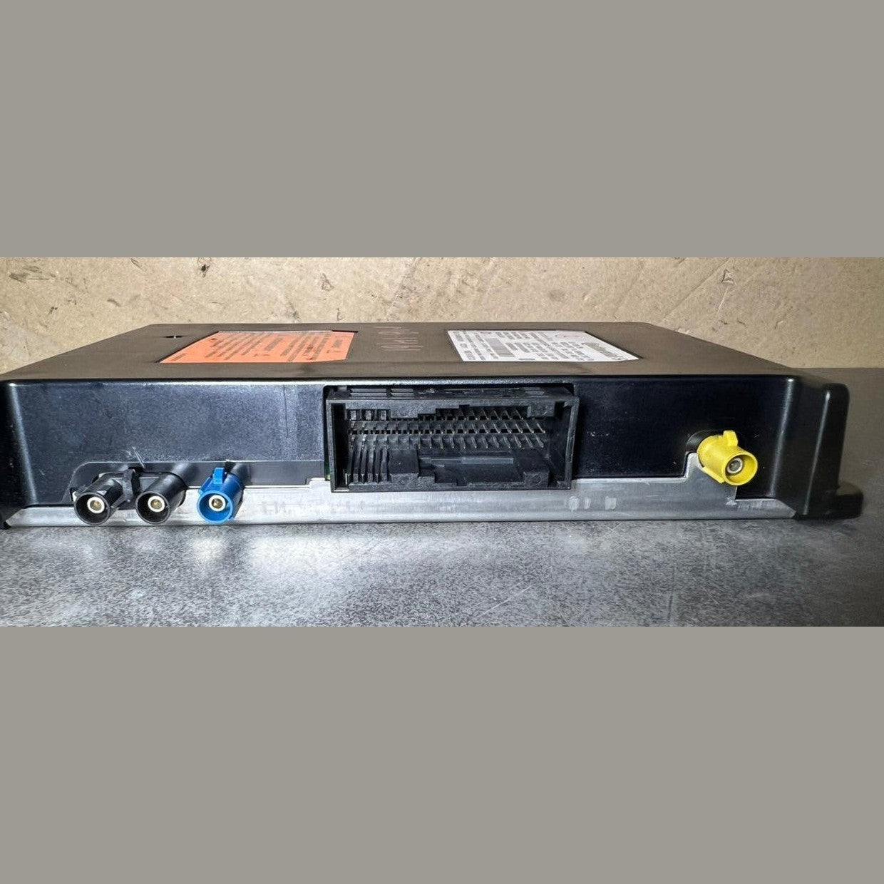 10–14 Mercedes-Benz W212 E-Class AID Communication Control Module A222 9006003