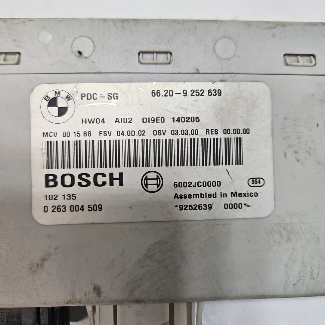 2008 BMW E90, E91, E92, E93 M3 335xi Parking Distance Control Module 9252639