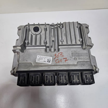 2019 BMW X7 G07 with S68 4.4L V8 Engine Control Unit Bosch 5A40DA3 OEM