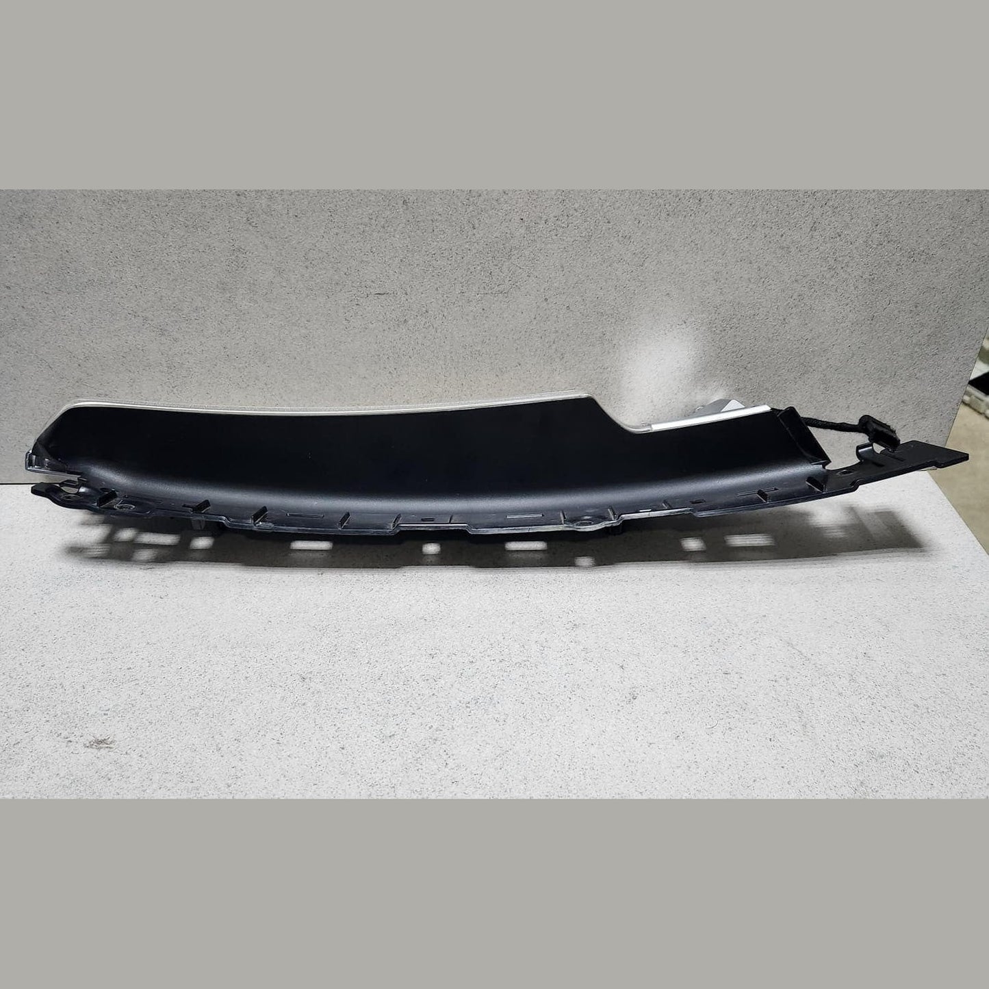 2016-2019 BMW 750i Rear Door Window Sunshade 7440850 7 Series G1