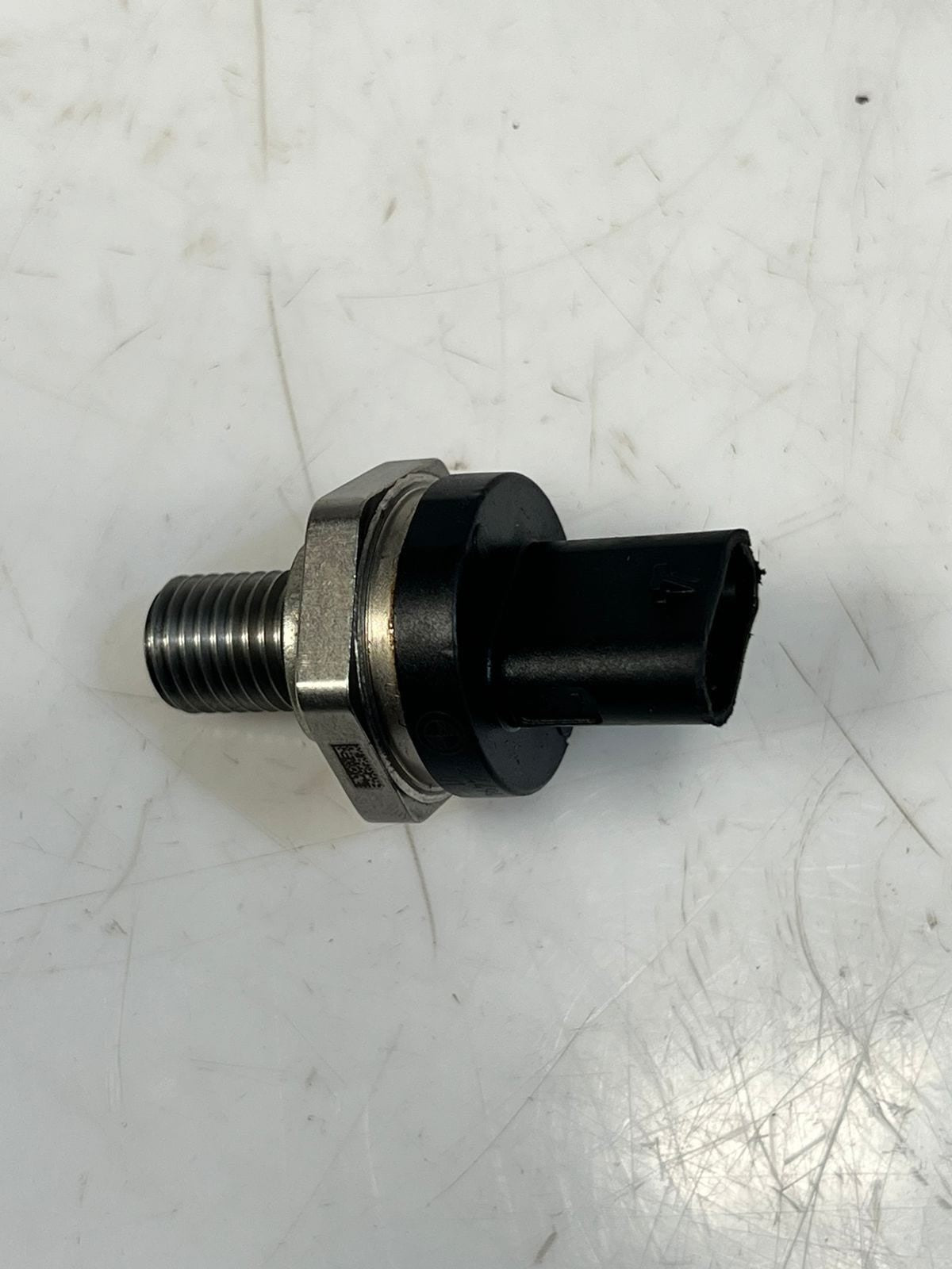 BMW 3 7 Series F30 F31 F35 G11 G12 Oil Pressure Sensor 8614494 OEM