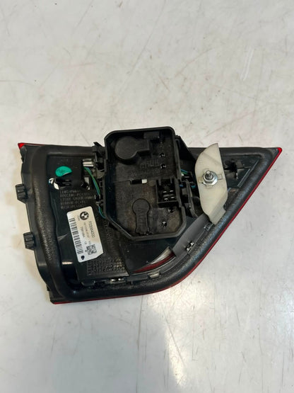 2015-2018 BMW X4 X3 F26 Right Tailgate Tail Light 7331284 7331283 OEM