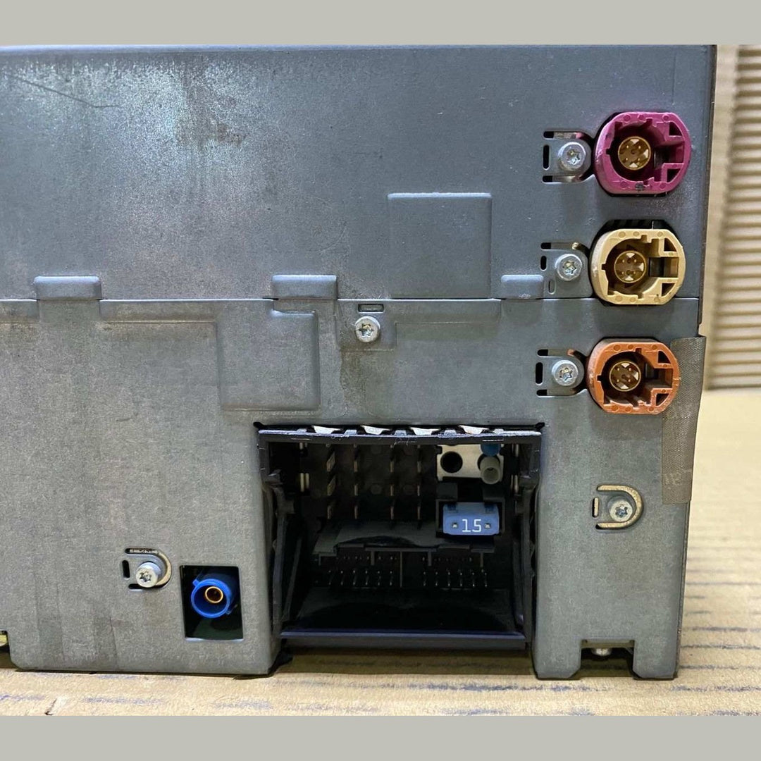 BMW CIC Head Unit 9257008 F01 F02 F10 F11 F06 F12 models. OEM Harmon Becker