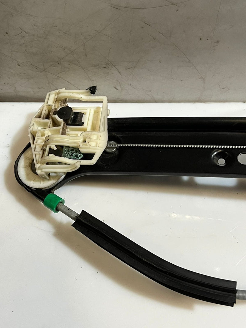 2004-2010 BMW X3 E83 Front LEFT Door Window Regulator Motor 6925963 OEM