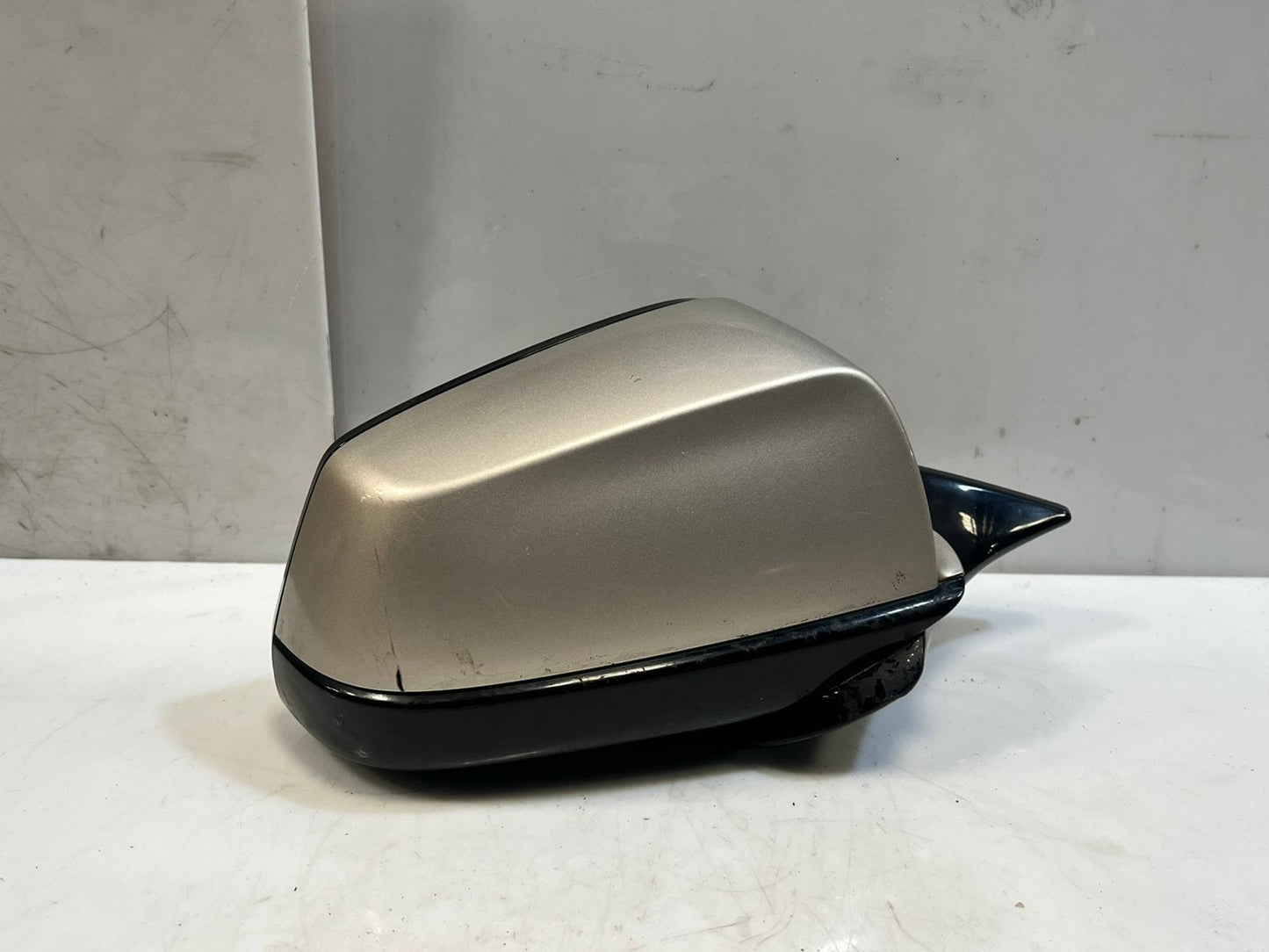 2013-2015 BMW 6 Series F12 F13 640i Door Mirror Right F0154104 OEM