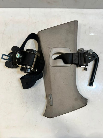 2009-2017 BMW 5 Series F10 F11 Front Right Seat Belt 610126200C OEM