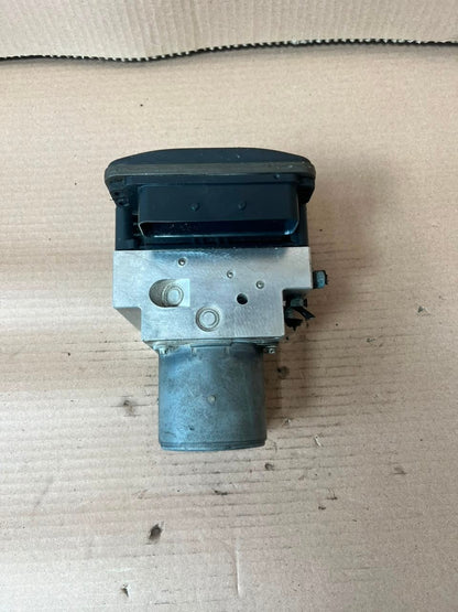 2010-2016 BMW 5 Series F10 and F11 535i ABS Hydraulic Unit / Pump 6858406 OEM