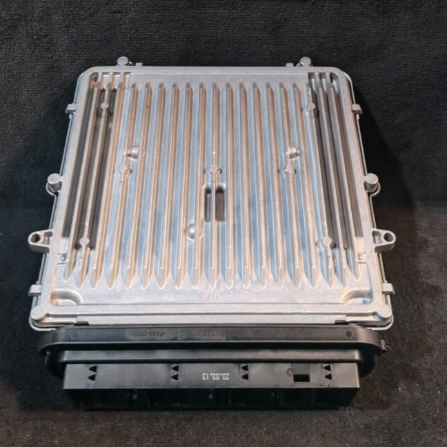 BMW X5 E70 X6 E71 30dX Diesel N57 ECU DDE 2012 ECU ONLY - 8517015