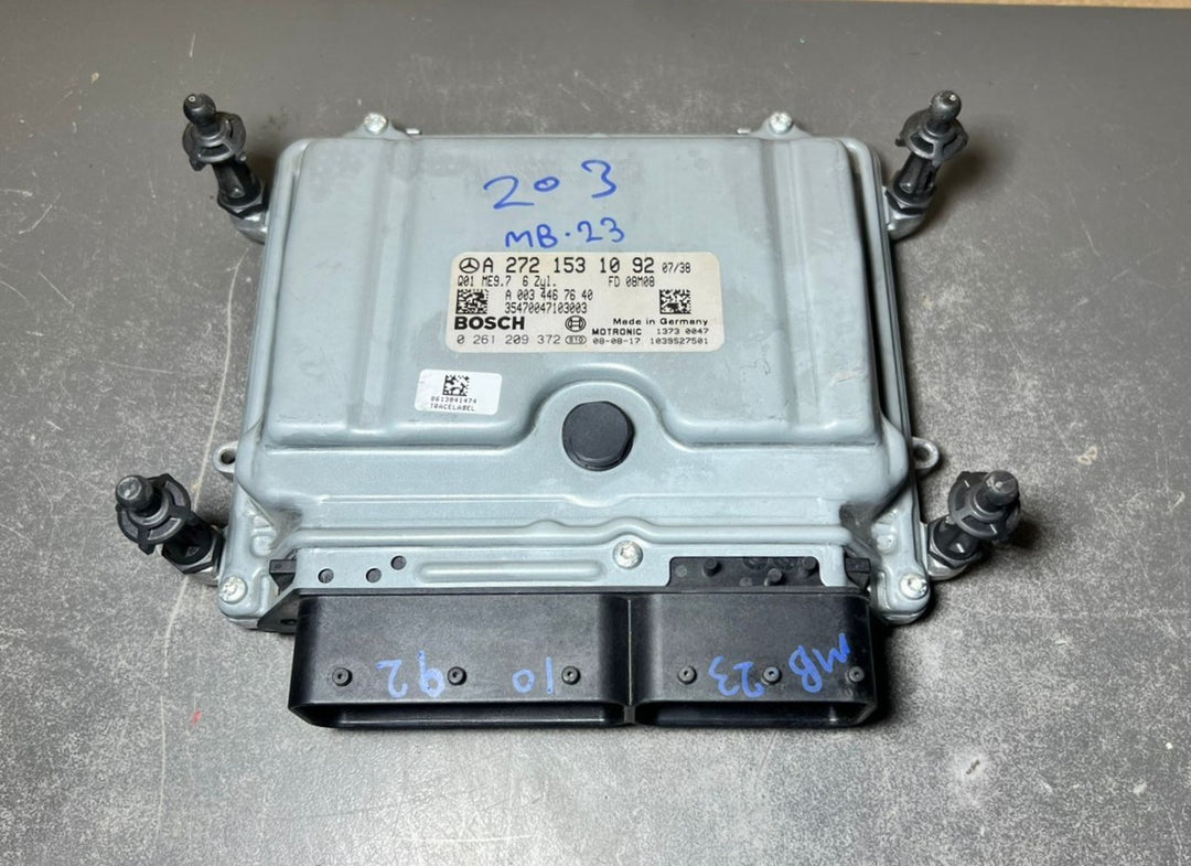 03-06 Mercedes W203 C-Class Engine Control Module Unit ECM ECU A272 1531092 OEM