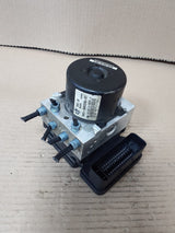 2012-2013 BMW F30 F31 F35 320i und 328i ABS-Pumpensteuergerät 6862246 OEM