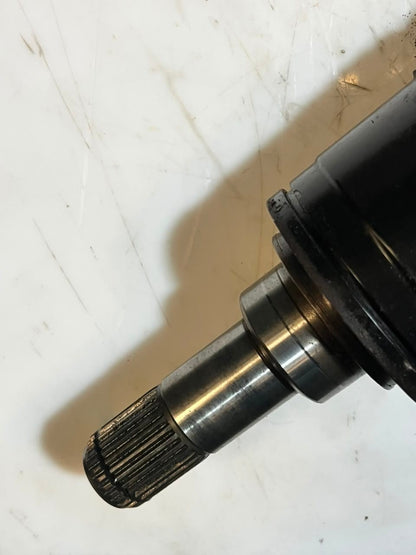 2011 BMW 3' 4' F30 F31 F32 F33 F36 LCI 328i Rear Right Axle Shaft 7637444 OEM
