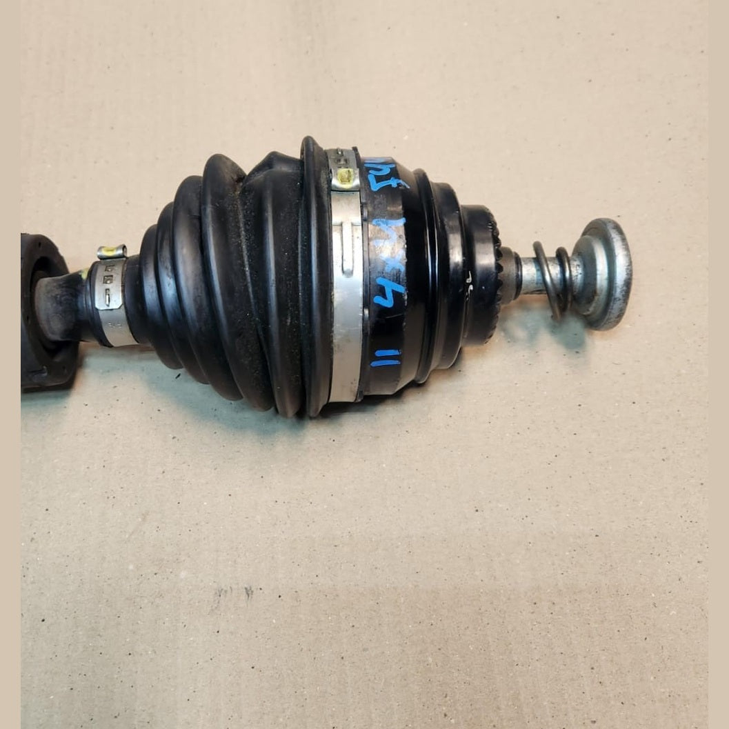 2018-2023 BMW X2 Front Output Drive Shaft Left 8482645 X1 F48 X2 F39 1 Series 