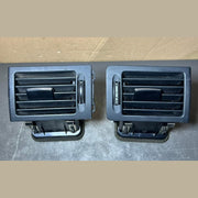 08-10 Mercedes W204 Class Front Dashboard Left \ Right Heater A/C Air Vent