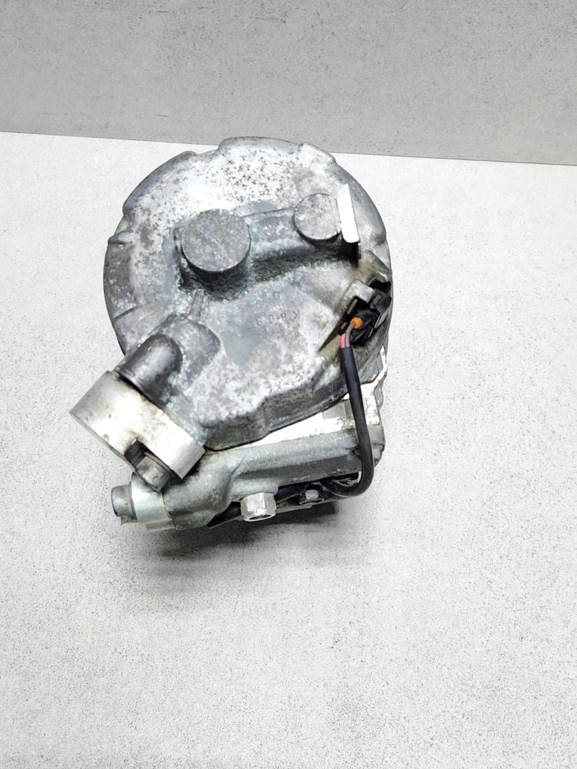 2011-2012 BMW F25 X3 Air Conditioning Compressor 9211496 X3 F25 