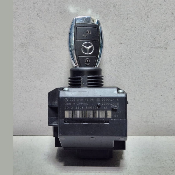 2003-2009 Mercedes-Benz C230 Electronic Ignition Switch Module 2095451908