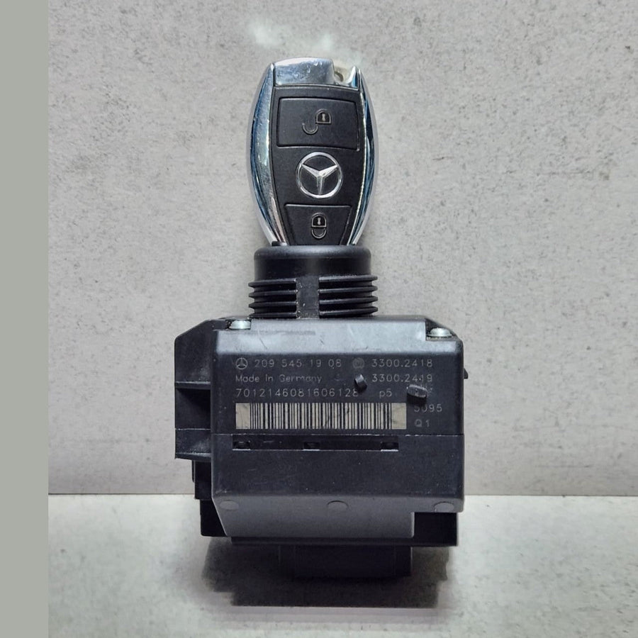 2003-2009 Mercedes-Benz C230 Electronic Ignition Switch Module 2095451908