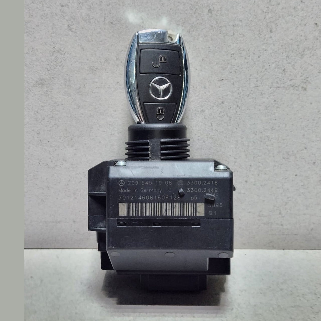 2003-2009 Mercedes-Benz C230 Electronic Ignition Switch Module 2095451908