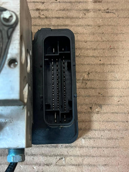 2012-2016 BMW F10 F11 F01 F13 535i ABS Pump Anti-Lock Brake Module 6853400