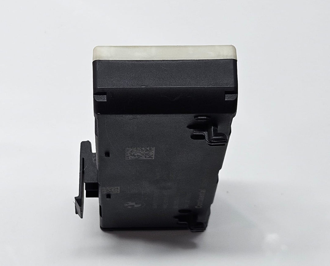 7481616-2013-2018 BMW F15 X5 X6 Power Tailgate Lift Control Module OEM