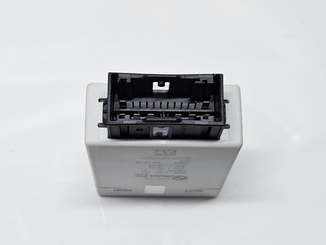 6881834-2016-2019 BMW 740i 7 Series G11 G12 Steering Column Control Module OEM