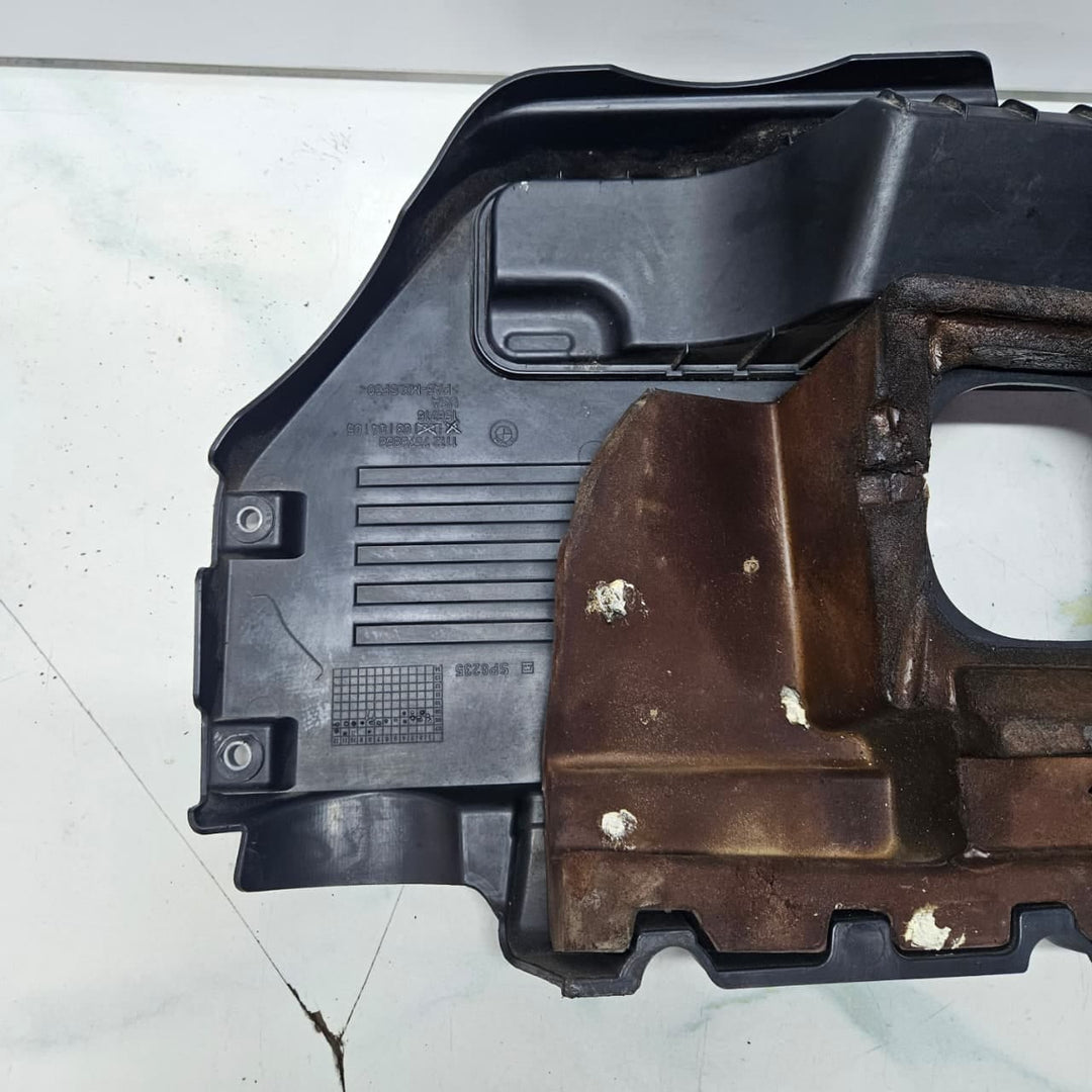 BMW 7 Series X6 E71 F01 F02 Ignition Coil Covering Upper Plastic 7578858