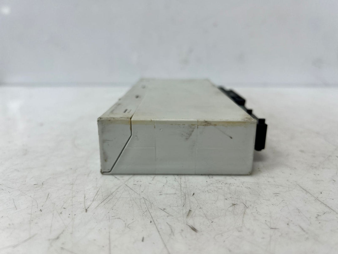 2003-2006 BMW 325i E46 3 Series 330CI Body Control Module 6932371 OEM