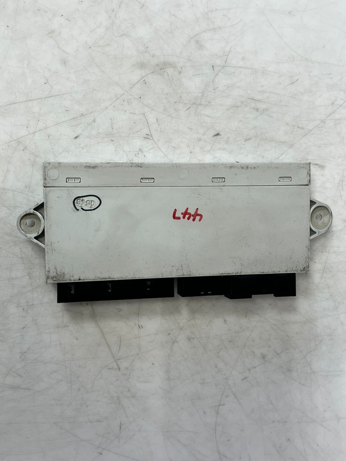 2001 BMW 740i 7 Series E65 E66 Door Control Module 6958447 OEM