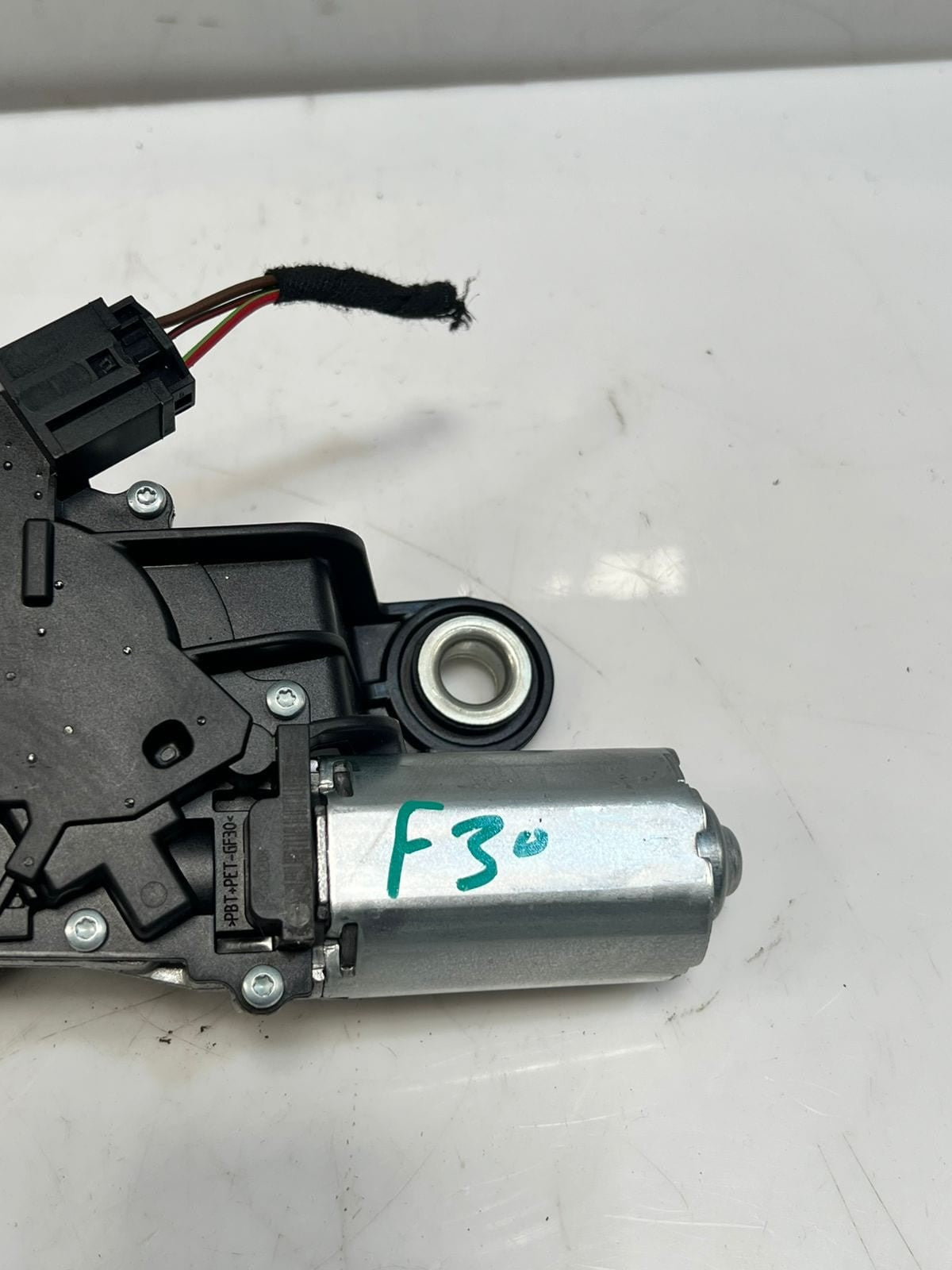 BMW 3 Series F31 5 Series F11 LCI Rear WINDOW Wiper Motor 7311415
