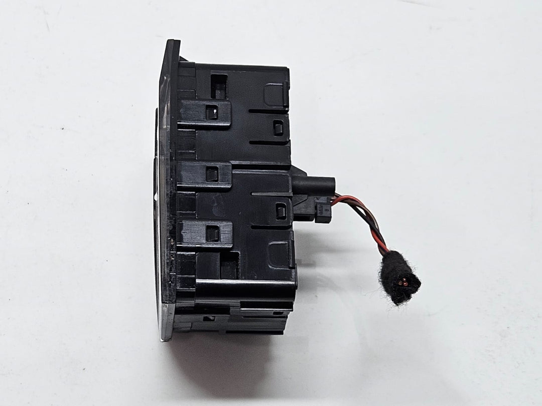 9495372-2020-2023 BMW X6 G06 G05 Hill Descent Control Switch OEM