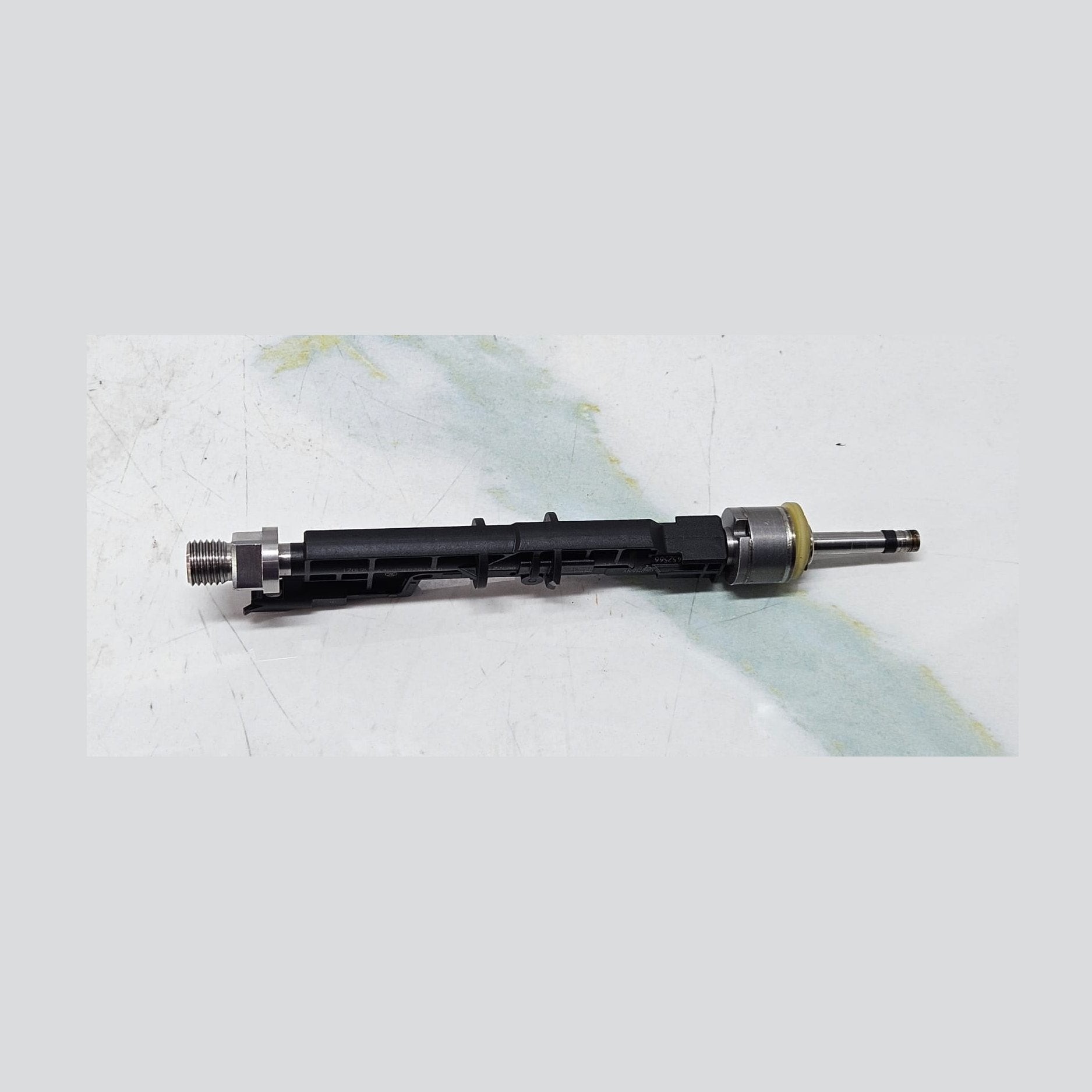 BMW S63B44 M5 F90, M8 F91 F92 F93, G30 5 Series Fuel Injector 7852362 OEM-1 PC
