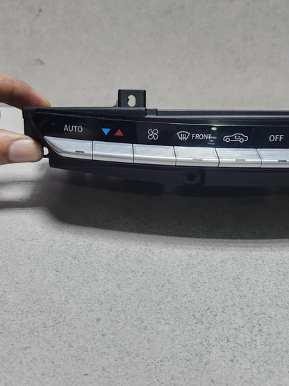 Mercedes-Benz S-Class W221 Climate Control Unit 2218709810 S-Class W221