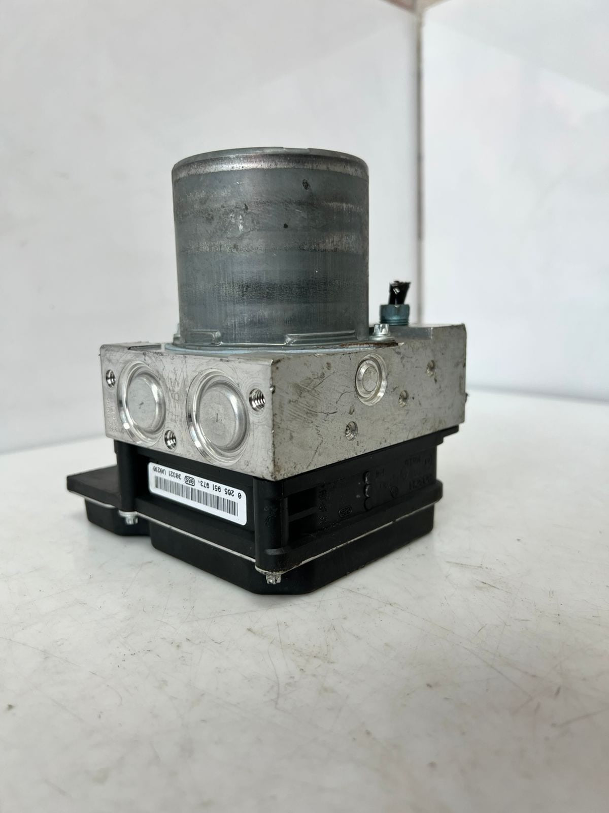 2012-2015 BMW X1 E84 Anti-Lock Brake System ABS PUMP Module 6860216 OEM
