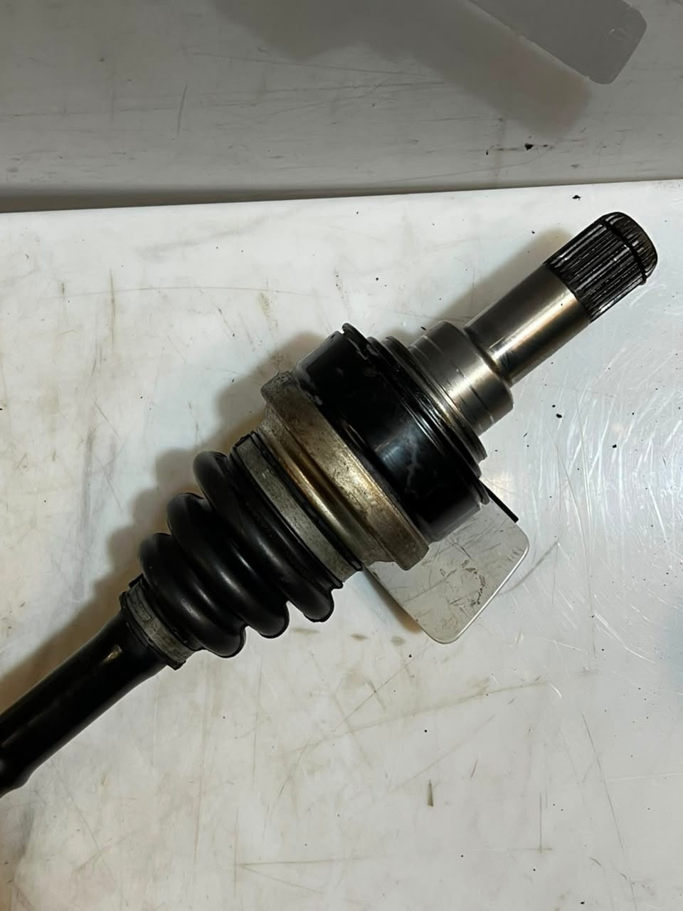 BMW 3 4 Series F30 F31 F35 F36 330i RIGHT Rear Drive AXLE Shaft 8680348