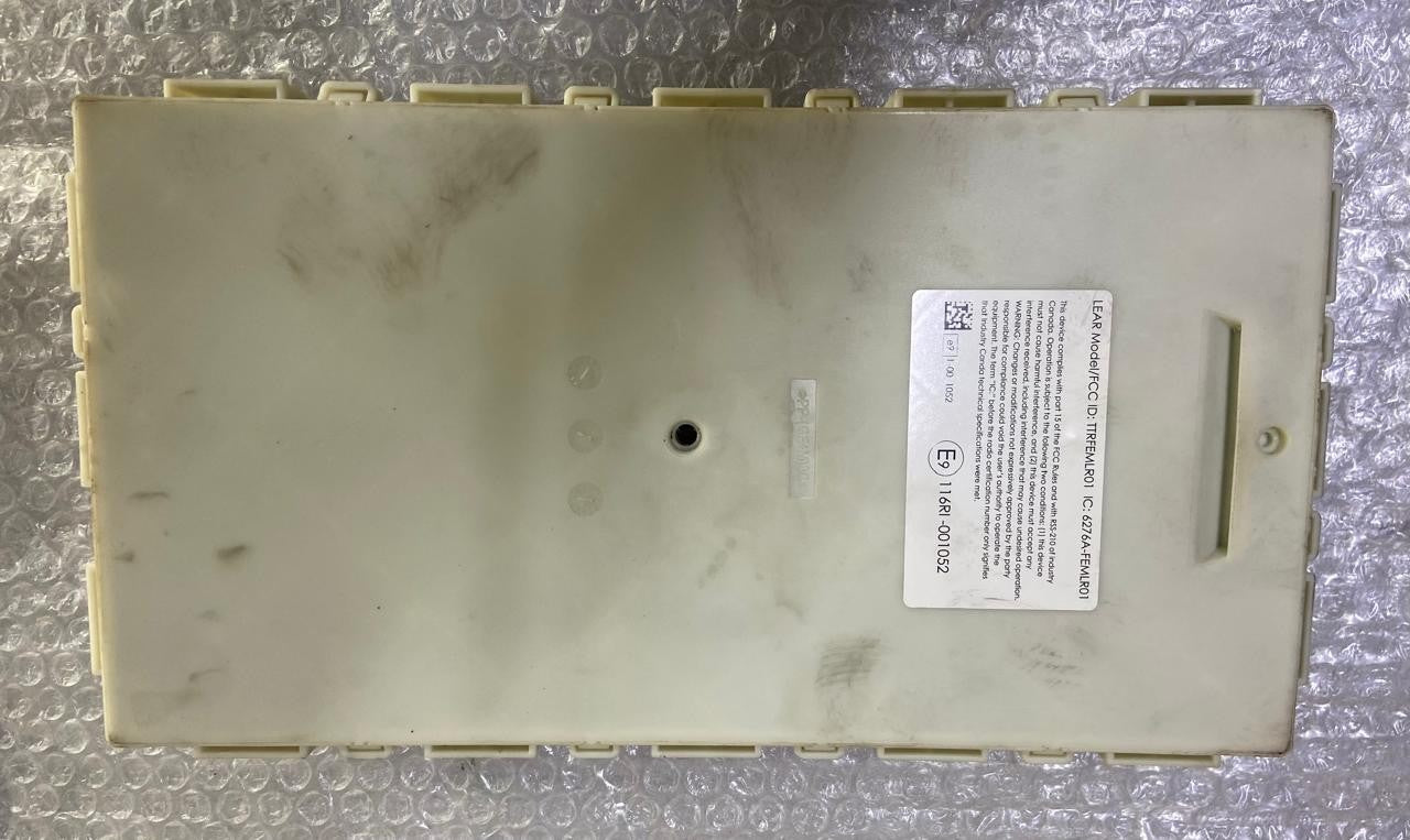 OEM BMW F22 N20 ENGINE CONTROL UNIT DME ECU SET 8631725 BOSCH