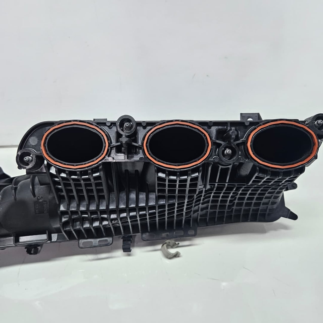 8655825-2015-2021 BMW X1 F39 F40 F44 F45 F46 F48 Intake Manifold 