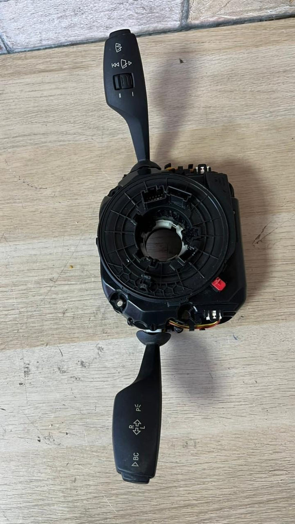 2011 BMW 750Li Steering Column Switch Cluster 9234440 7-Series F01 and 5-Ser SZL