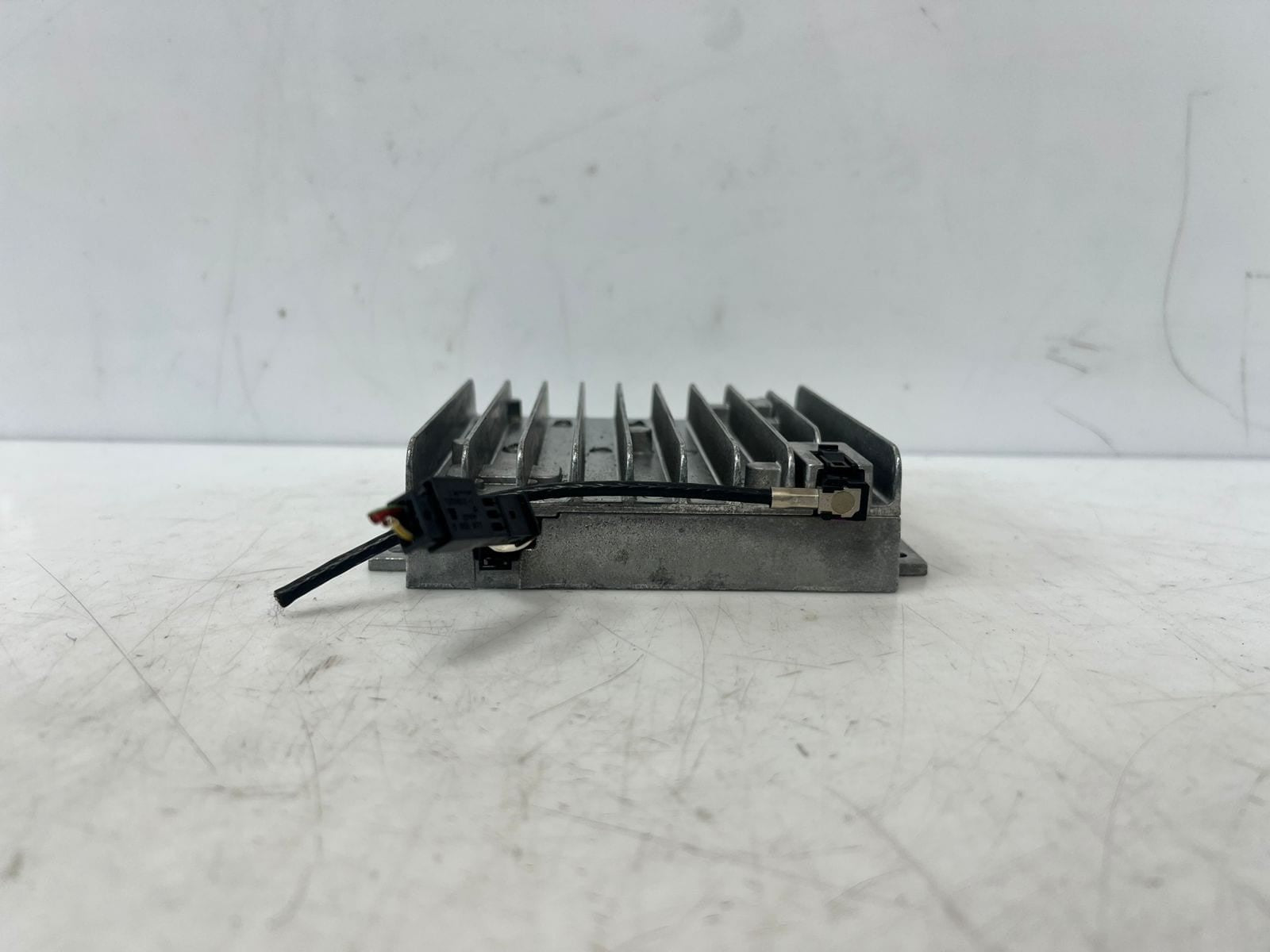 2002-2005 BMW 745i E65 E66 Telephone Compensator Module 6918520 OEM