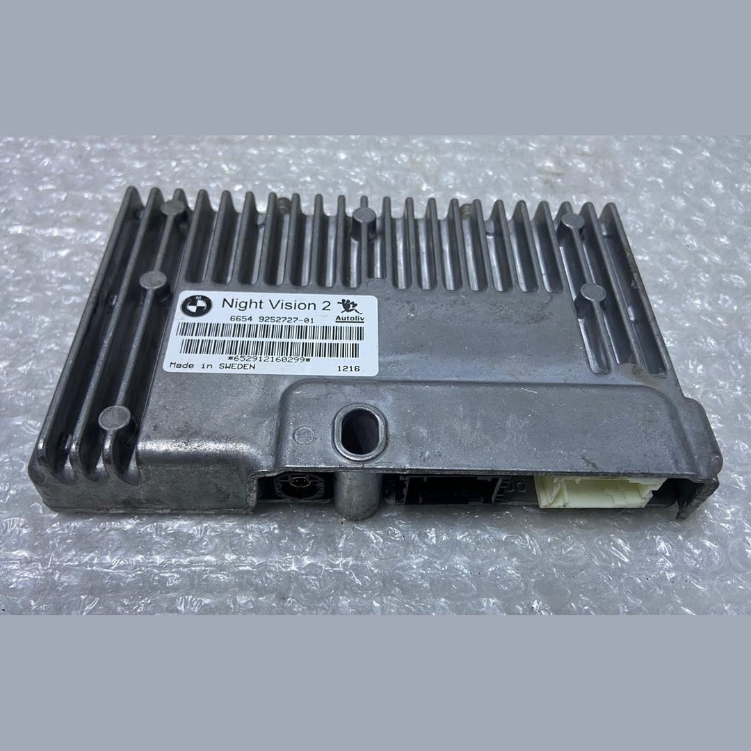 OEM BMW 5 7 F01 F02 F06 F10 F11 Night Vision Camera Control Unit Module 9252727