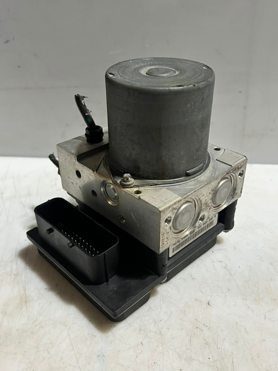 BMW 5' 6' E60 E61 E63 E64 Abs HYDRAULIC Pump Control Unit 3451 6767239 OEM