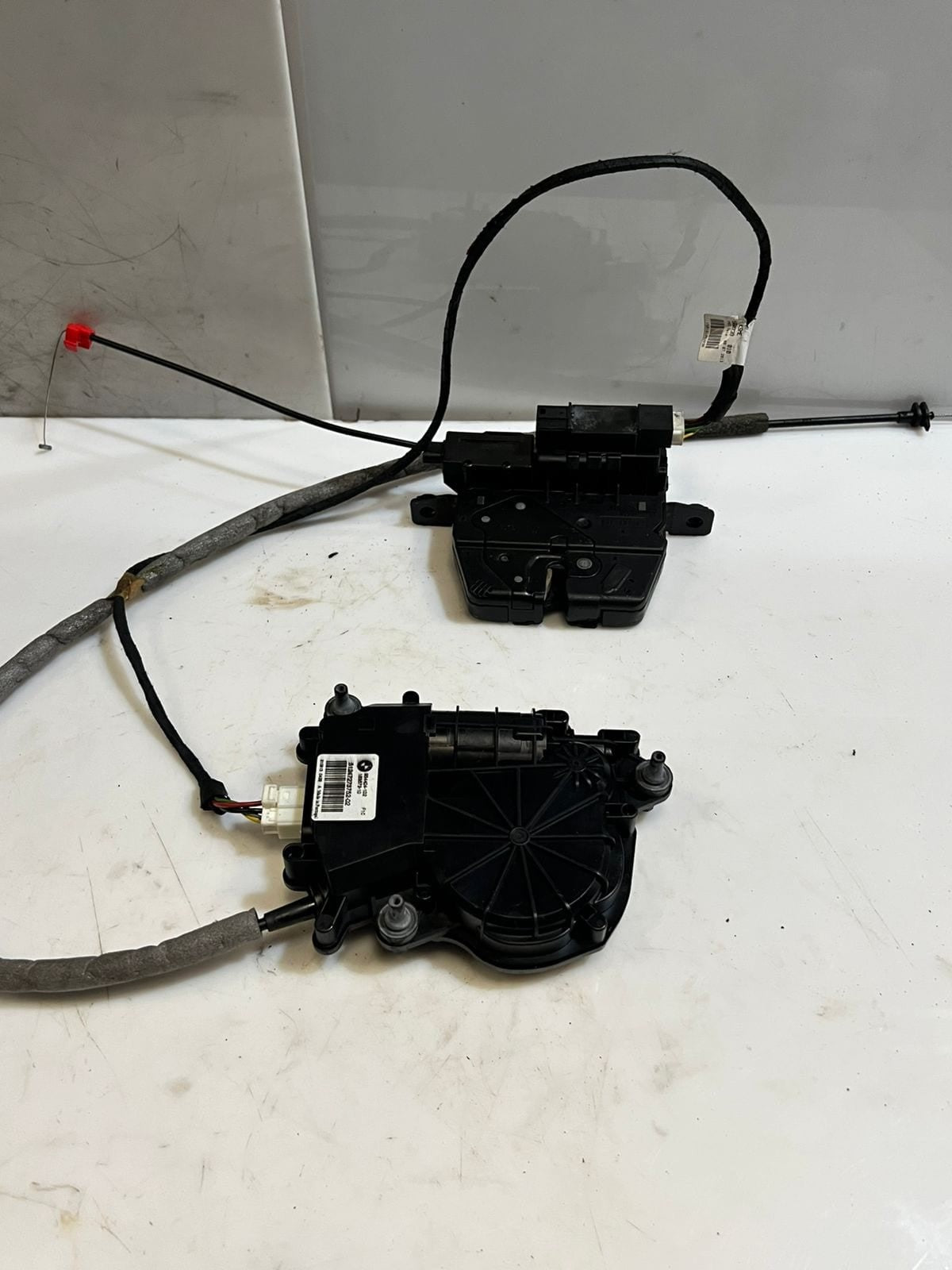 2010-2015 BMW 740i F01 F02 F04 TAILGATE Trunk Lid Latch Lock Actuator 7269543