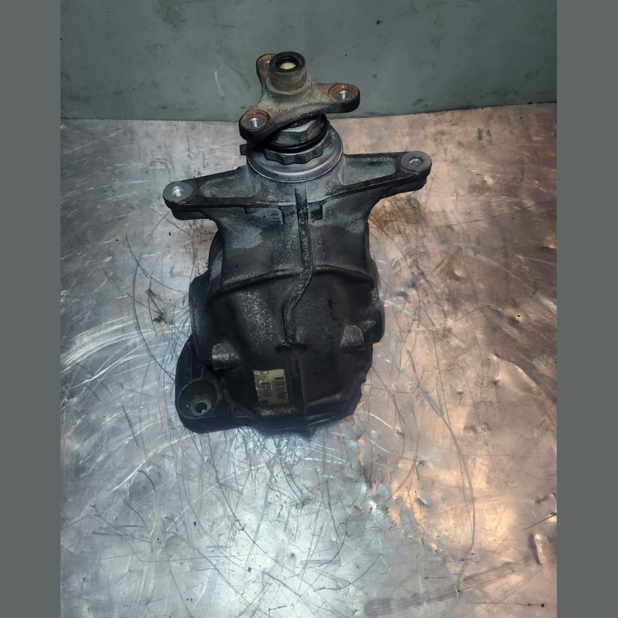 2011 BMW 528i Rear Differential Assembly 7578149 F10 528i and 523i I=3,38