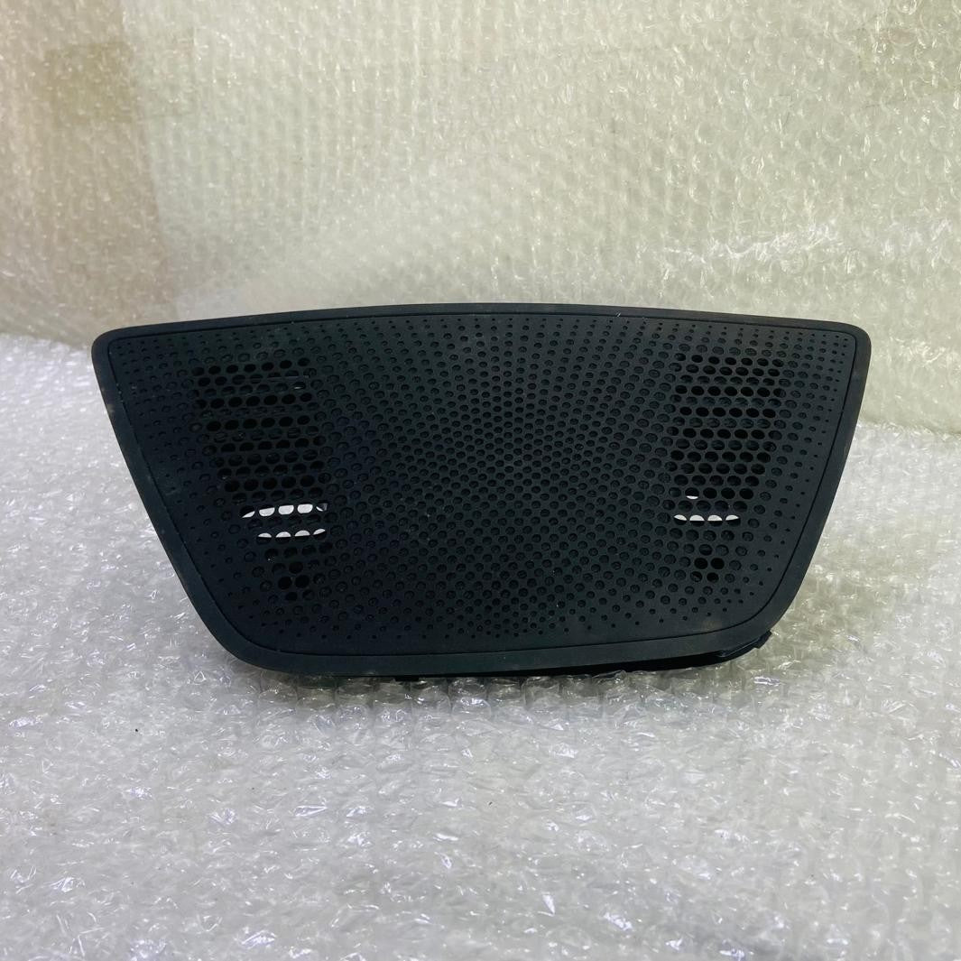 OEM BMW X5 G05 X6 G06 X7 Adapter Plate Centre with Speakers 9399276