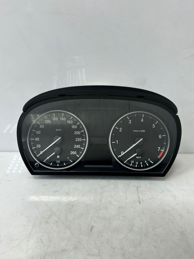 BMW E90 E91 X1 Speedometer Instrument Cluster 9242344 OEM