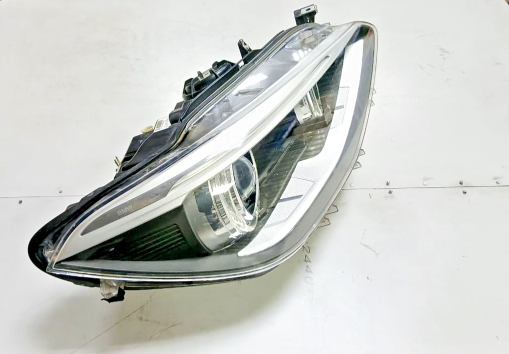 GENUINE OEM Hella BMW 1 'S F20 F21 Xenon Headlight Right Side 2011-15